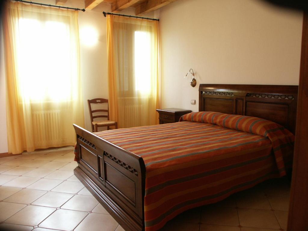 Agriturismo Colombarola Sona Quarto foto