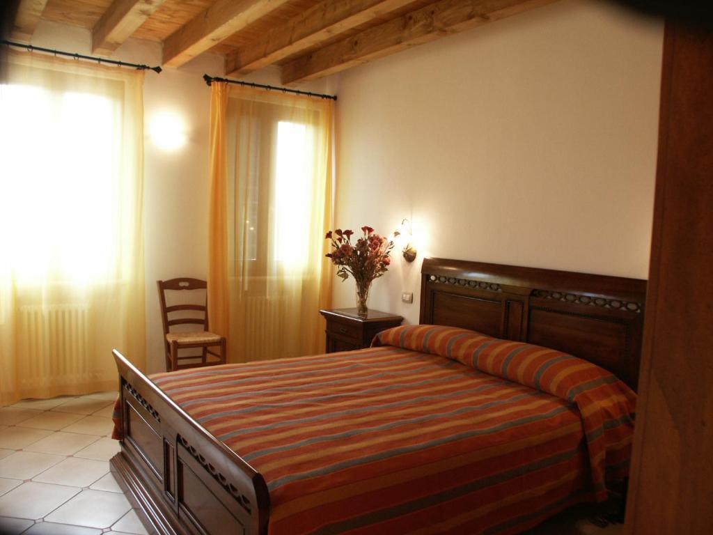 Agriturismo Colombarola Sona Quarto foto