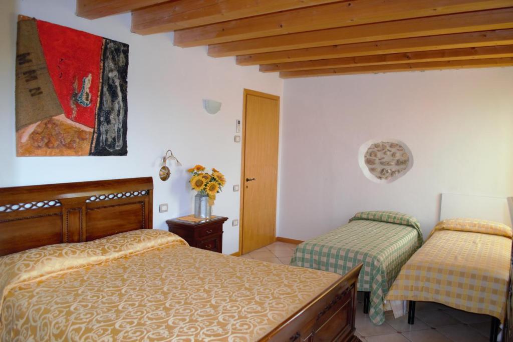 Agriturismo Colombarola Sona Quarto foto