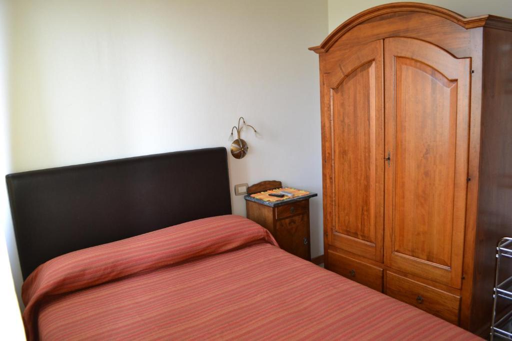 Agriturismo Colombarola Sona Quarto foto
